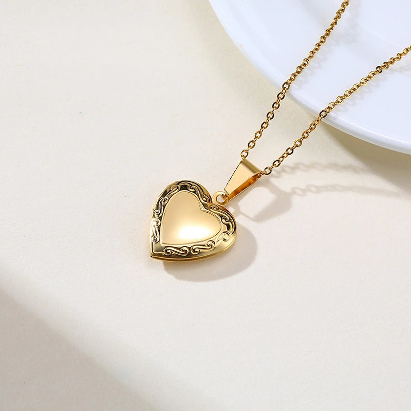 Heart photo pendant   [写真はDMまで!]